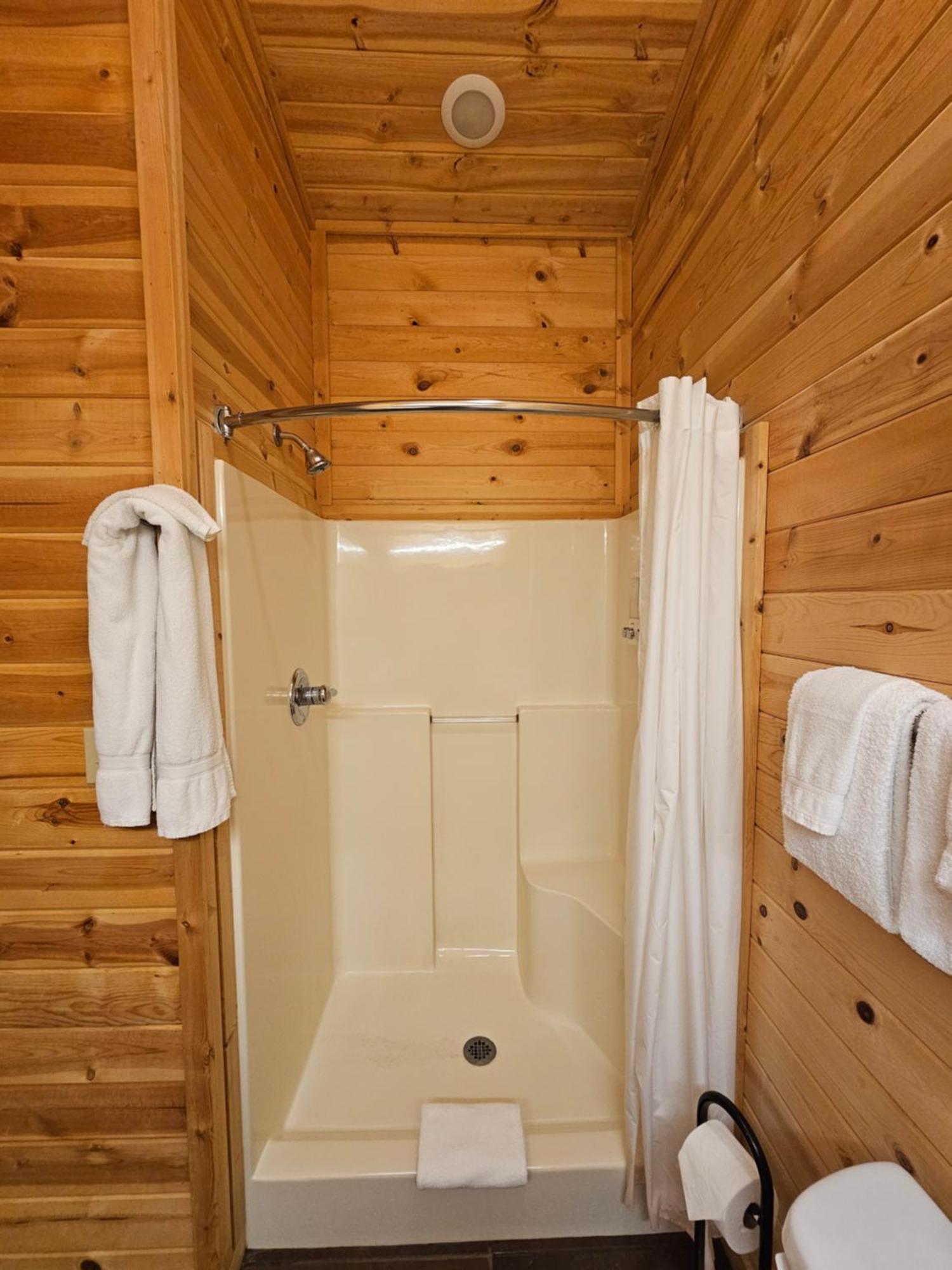 5 Min To Beaver Lake-King Bed-Fire Pit-Jetted Tub #5 유레카 스프링스 외부 사진